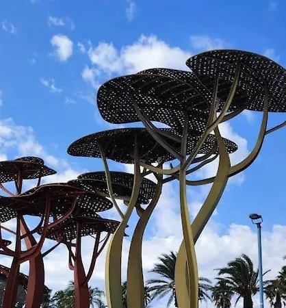 Superbe Avec Vue Mer, Piscine Et Parking Prive Gratuit *